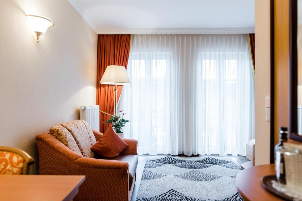 Akzent Hotel Bayerwald-Residenz Нойкирхен Экстерьер фото